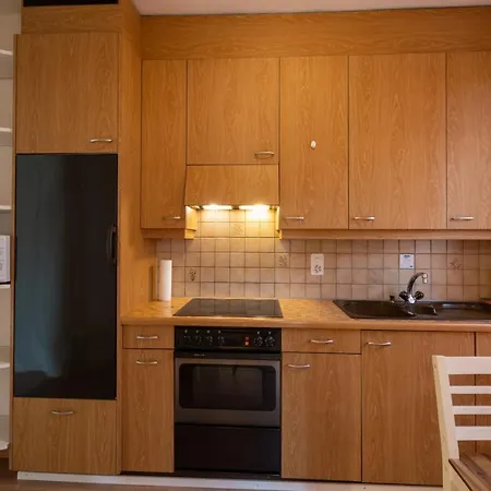 Between Lakes - 54 Interlaken