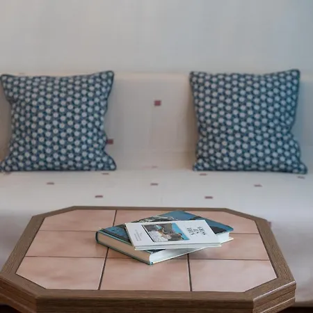 Between Lakes - 54 * Interlaken