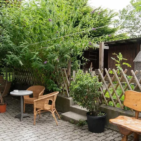 Between Lakes - 54 Interlaken