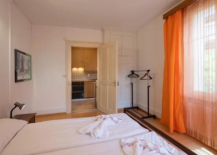 Between Lakes - 54 * Interlaken