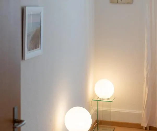 Between Lakes - 54 Lägenhet *