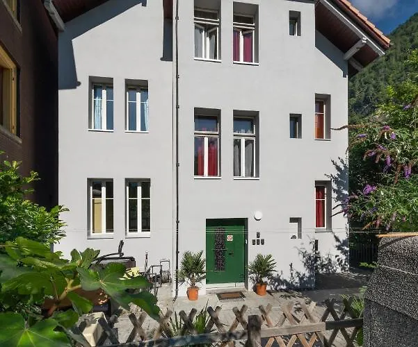 Between Lakes - 54 * Interlaken