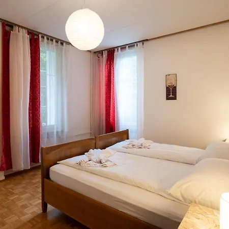 Between Lakes - 54 Apartment