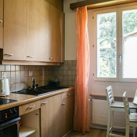 Between Lakes - 54 Apartment