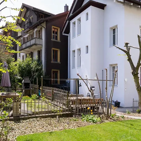 Between Lakes - 54 * Interlaken