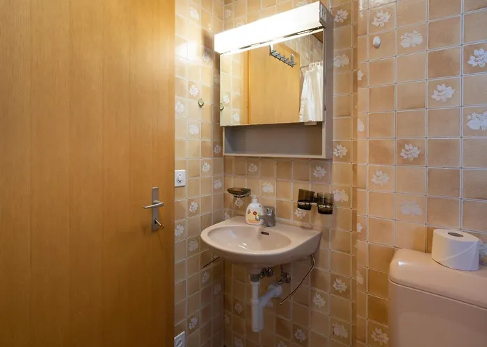 Daire Between Lakes - 54